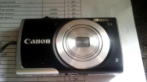 Digital Camera CANON photo